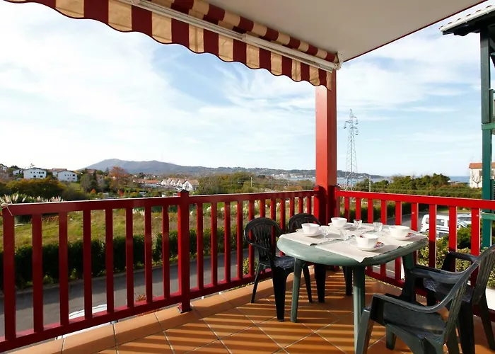 Luxury Apartment With Sea View In Hendaye